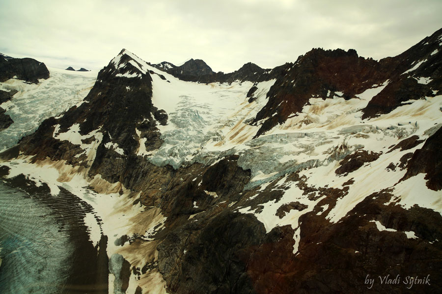 flying-over-glacier-2