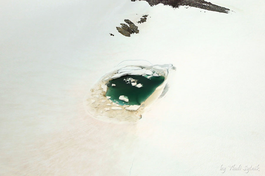 flying-over-glacier-5-2