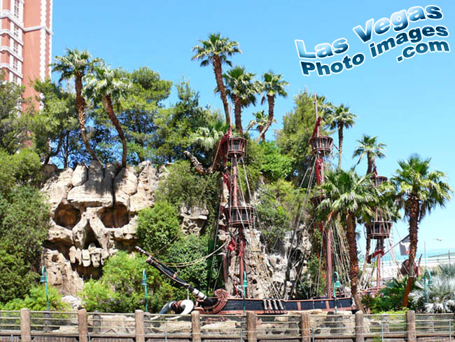 casino_treasure_island_las_vegas-1