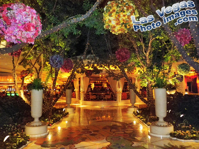 wynn_garden-2