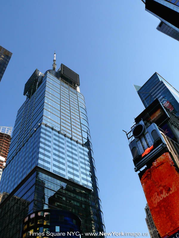 New-York-Times-Square-NYC-04