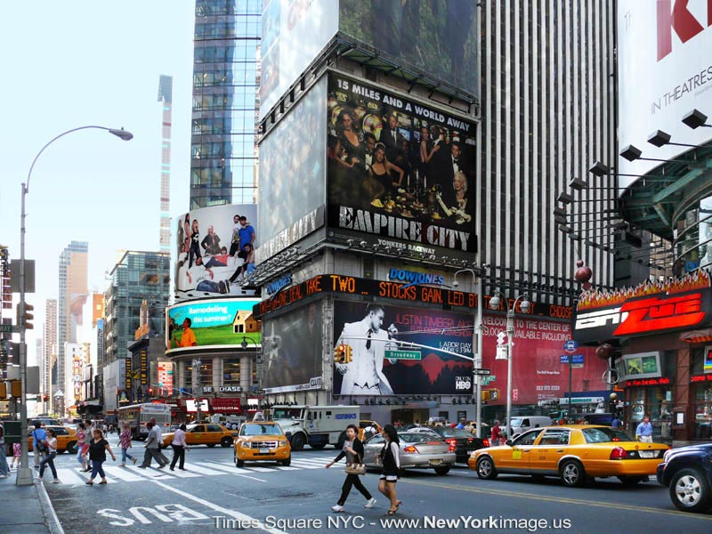 New-York-Times-Square-NYC-46